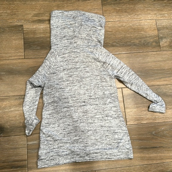 Soft Surroundings heathered gray cowl neck top size small - Picture 5 of 6